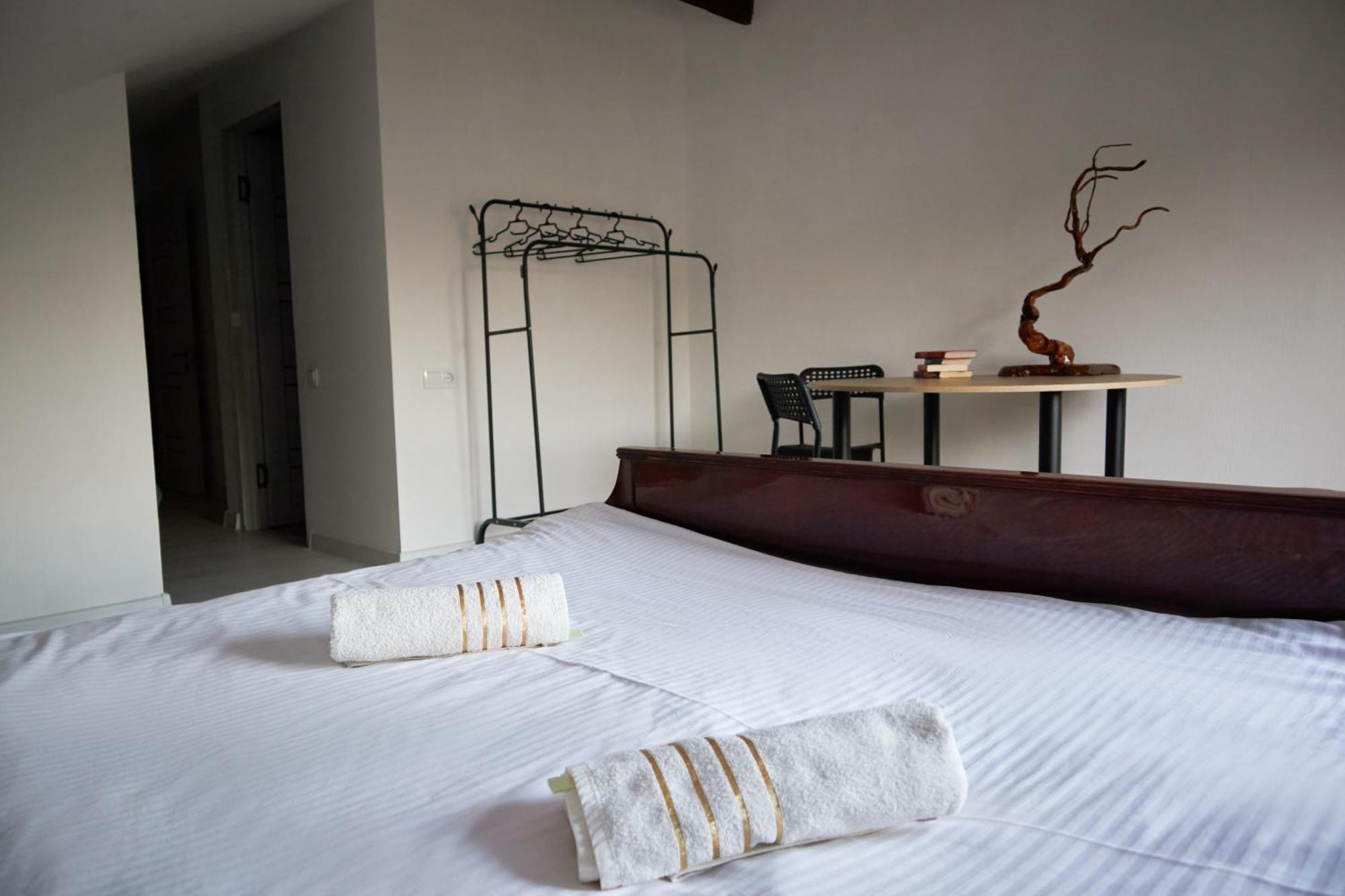 Sweet Vibe Hotell Alma-Ata Exteriör bild